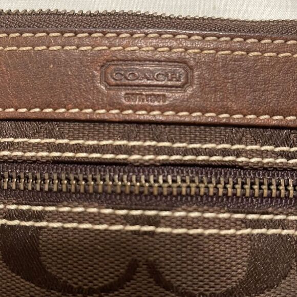 Coach Brown Signature Canvas Leather Trimmed Wristlet Small Purse - Picture 10 of 13